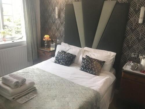 The Priory Hotel Louth  ภายนอก รูปภาพ
