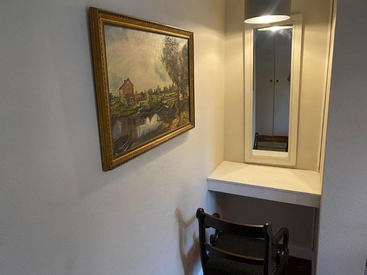 The Priory Hotel Louth  ภายนอก รูปภาพ